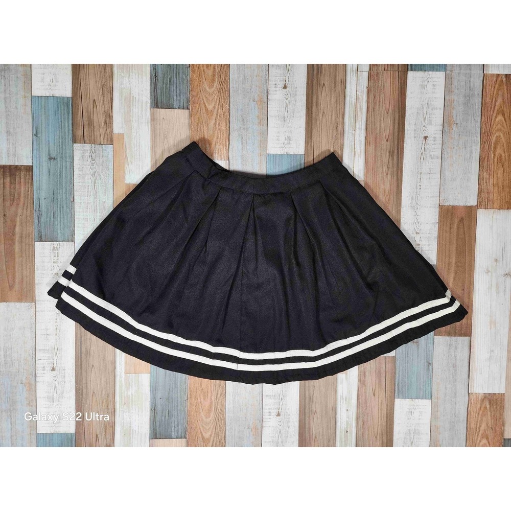 Hot Topic Black White Trim Pleated‎ School Girl Mini Skirt Womens Small